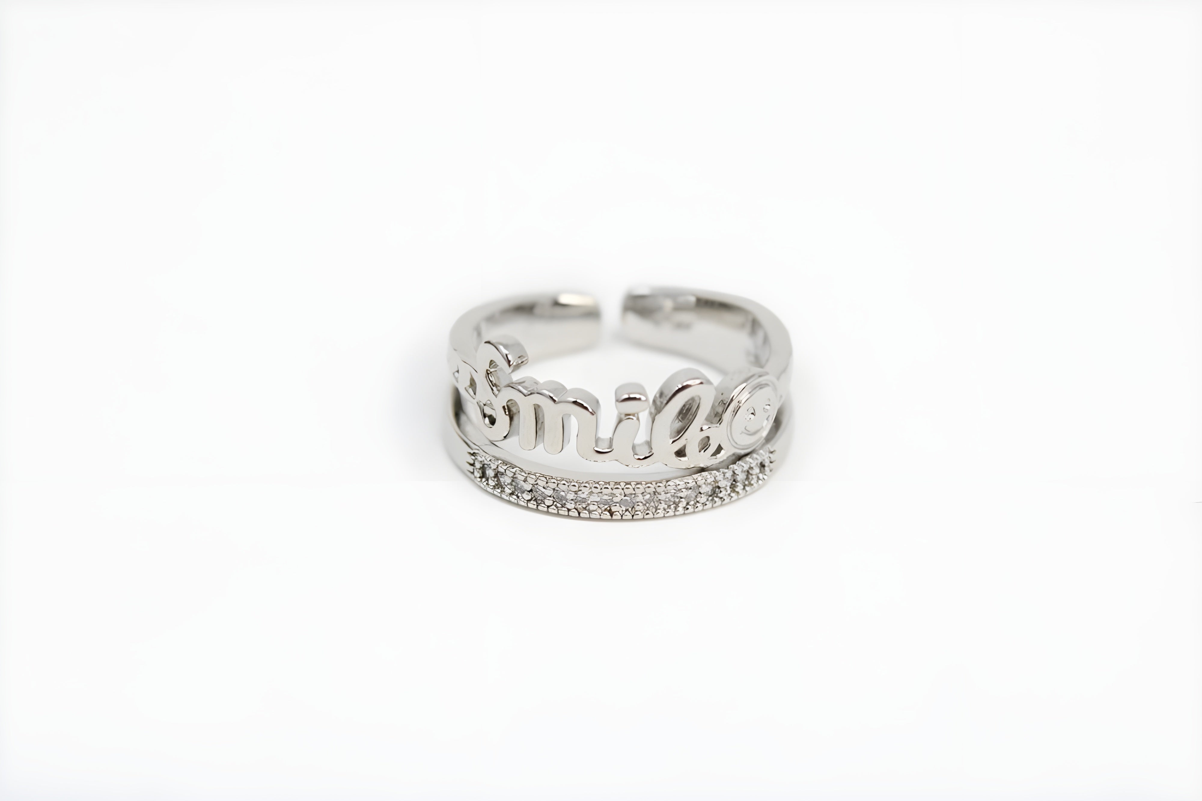 Smiling Elegance Crystal Silver Ring