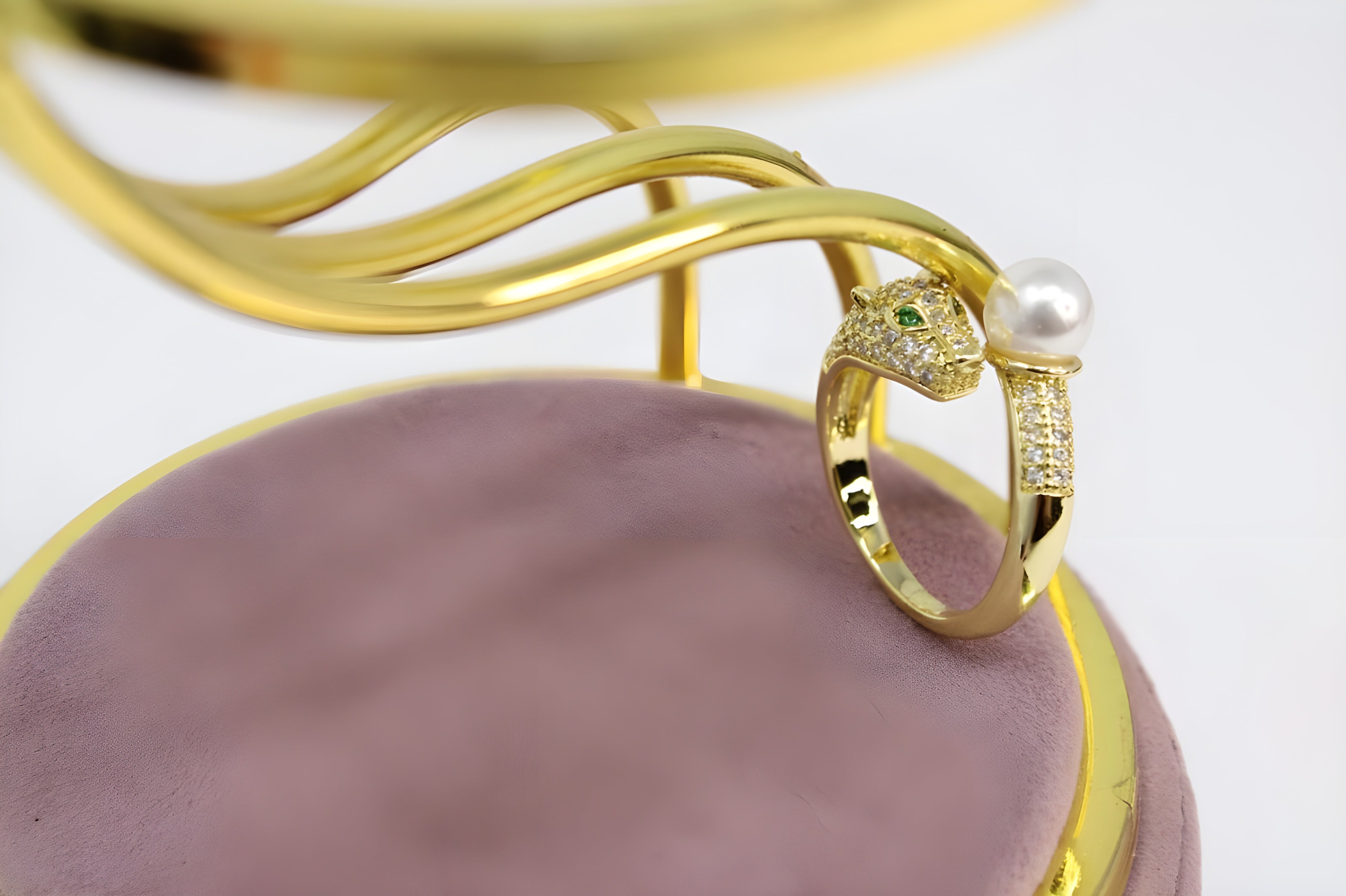 Golden & Silver Panther Pearl Crystal Ring