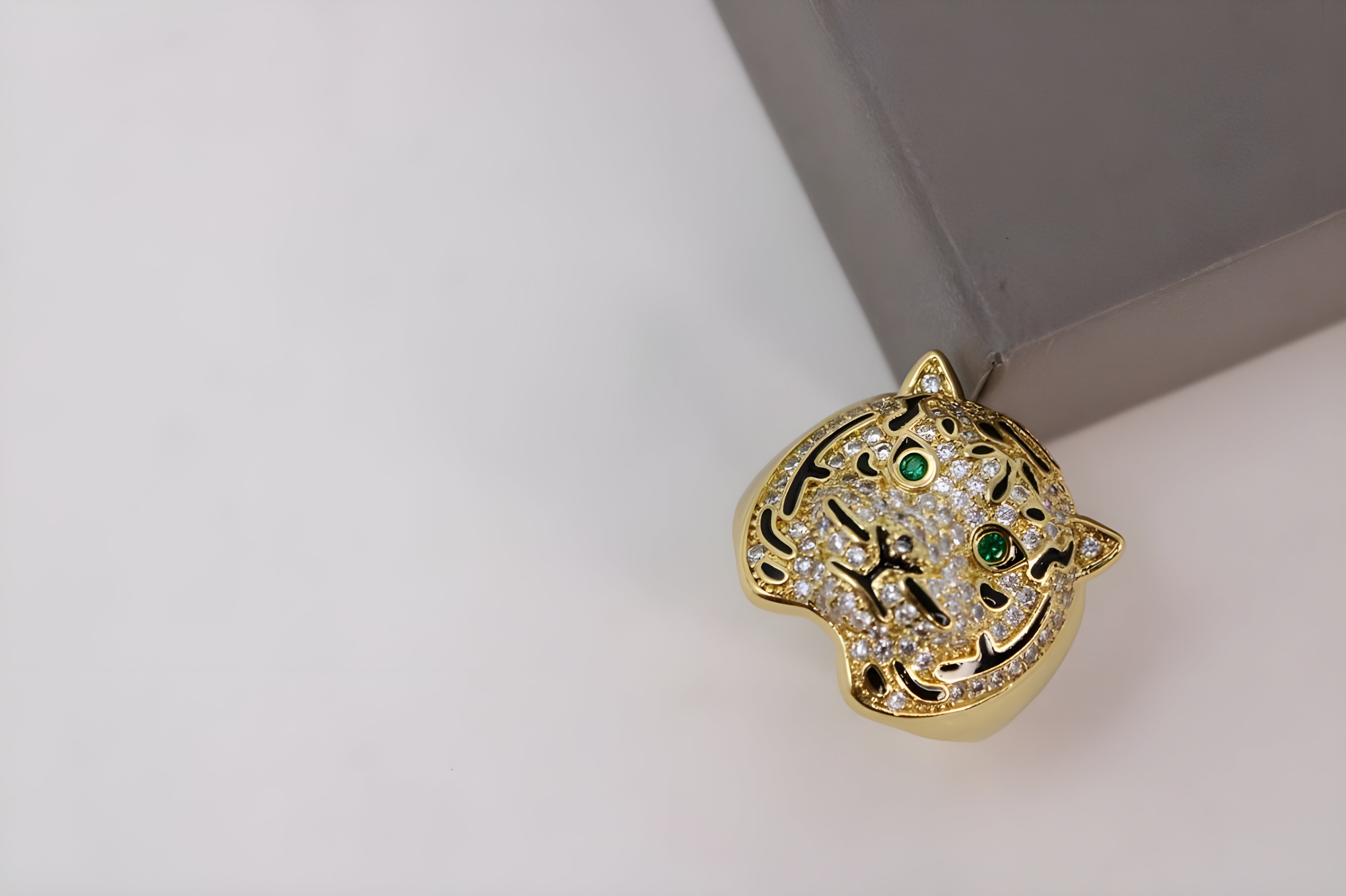 Golden Cat's Charm Ring