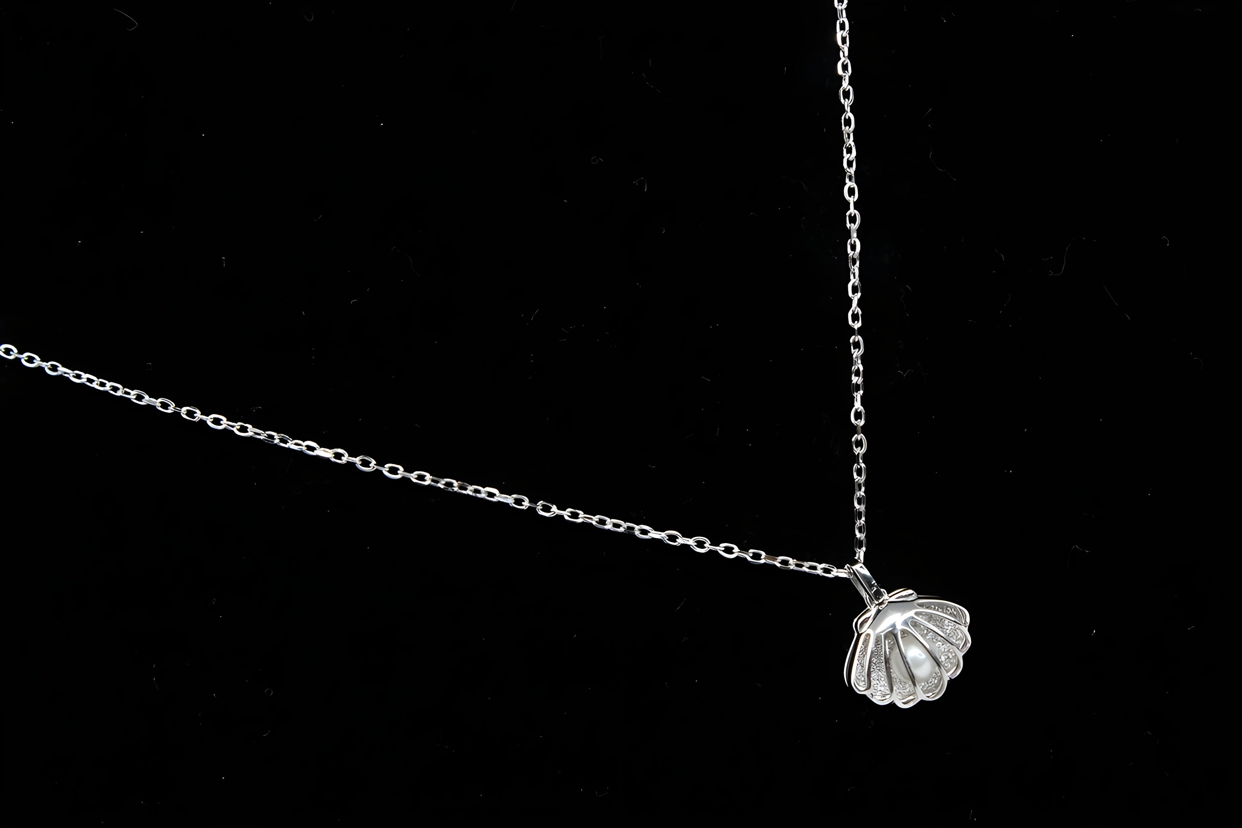 Sterling Silver Ocean Pearl Shell Pendant