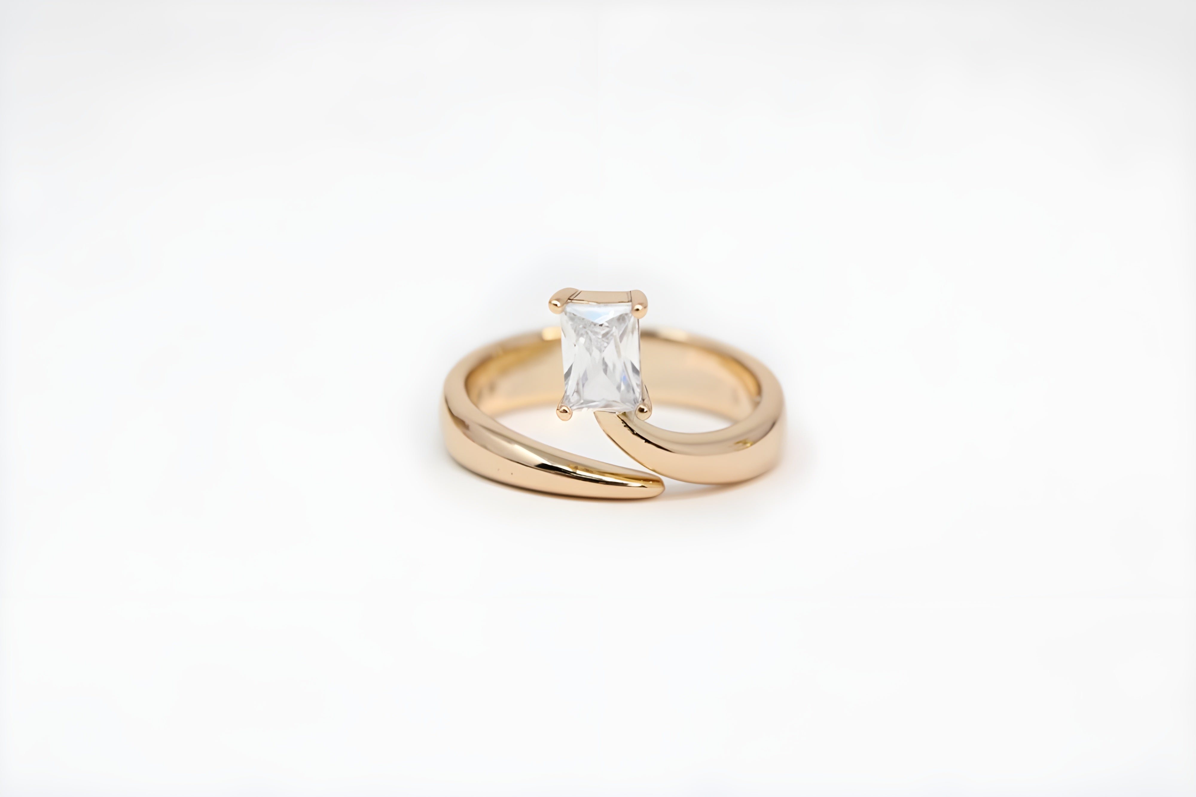 Golden Radiance Rectangle Ring