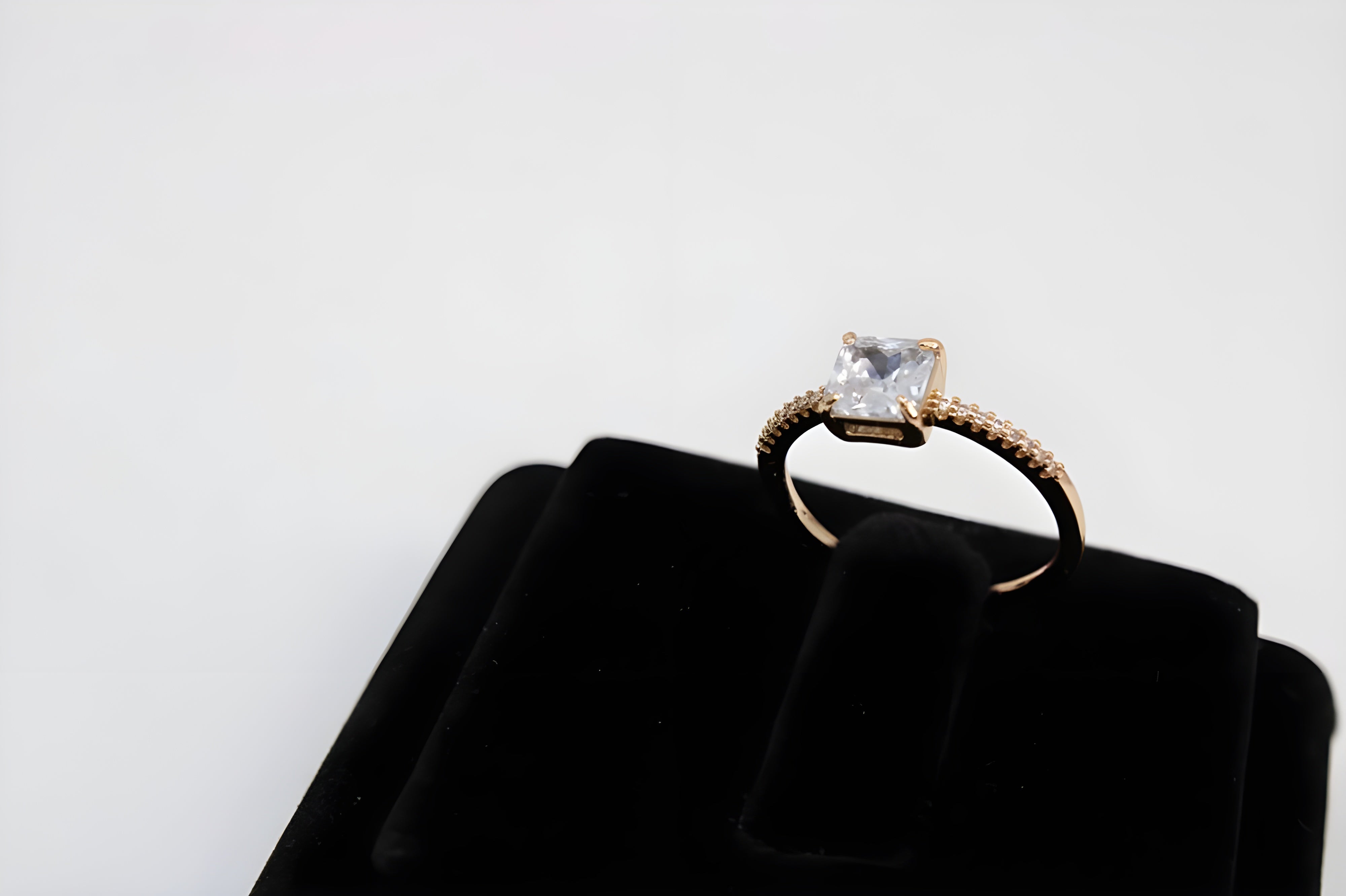 Golden Radiant Rectangle Ring