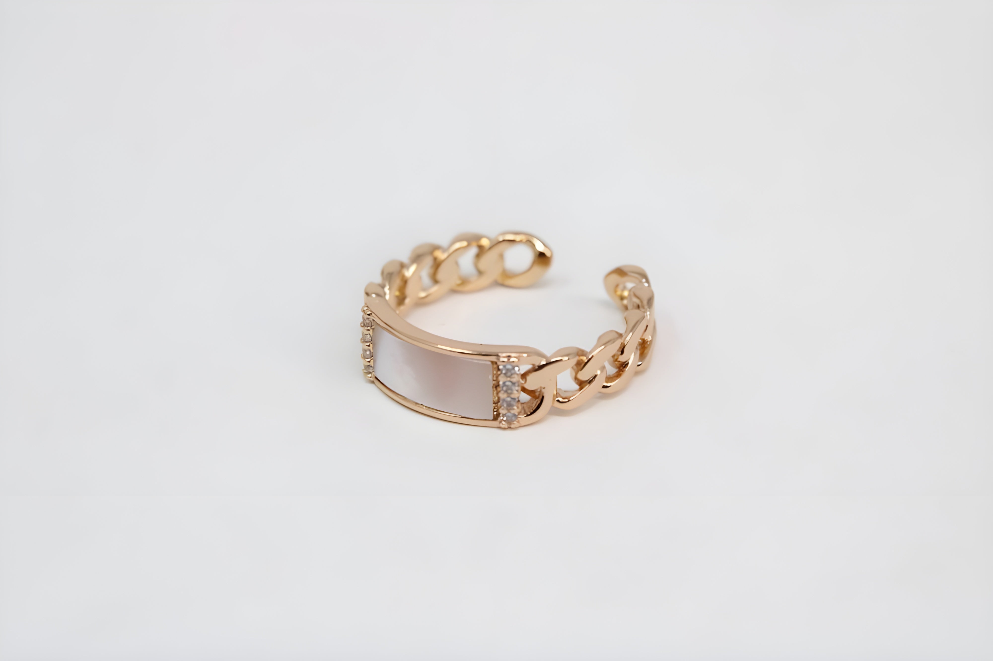 Golden Chainlink Crystal Ring