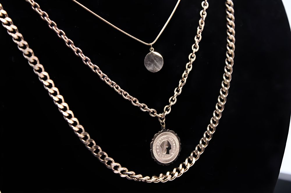 statement necklace